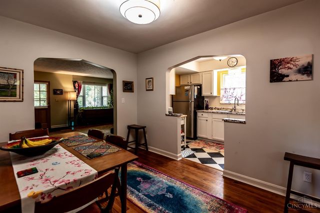 2113 W Fork Road, Cincinnati, OH 45211