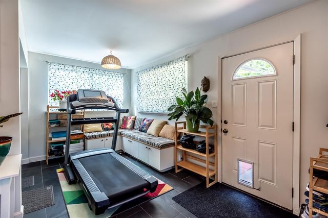 2113 W Fork Road, Cincinnati, OH 45211