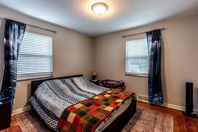 2113 W Fork Road, Cincinnati, OH 45211