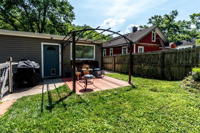 2113 W Fork Road, Cincinnati, OH 45211