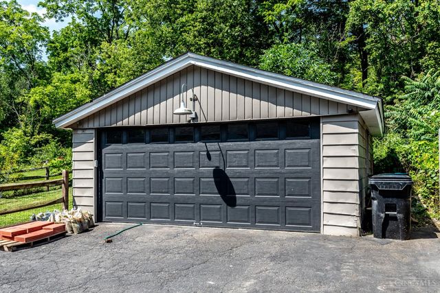 2113 W Fork Road, Cincinnati, OH 45211