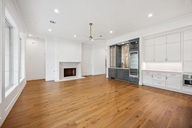 7414 Schiller Street, Houston, TX 77055