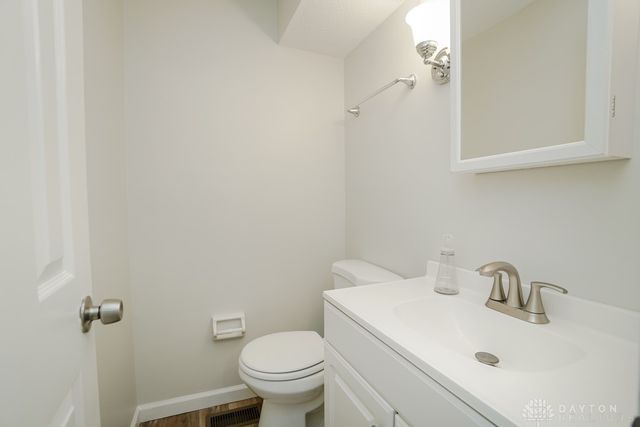 2949 N Bend Road, Cincinnati, OH 45239