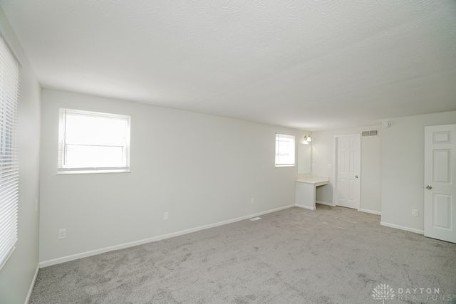 2949 N Bend Road, Cincinnati, OH 45239