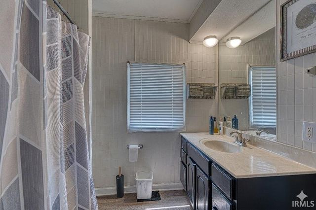 401 N 6th Street, Boonville, IN 47601