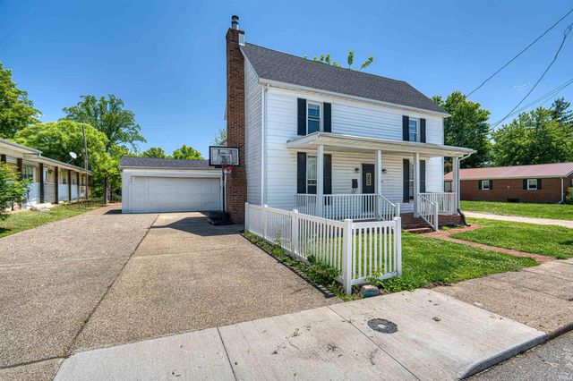 401 N 6th Street, Boonville, IN 47601