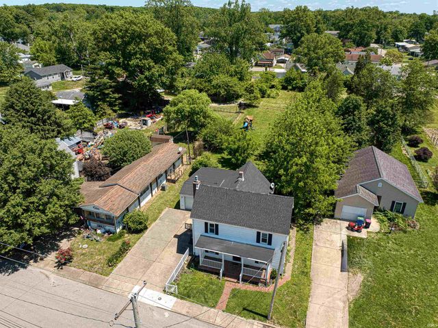 401 N 6th Street, Boonville, IN 47601