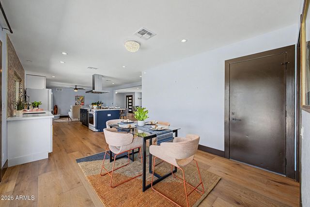 5633 E WETHERSFIELD Road, Scottsdale, AZ 85254