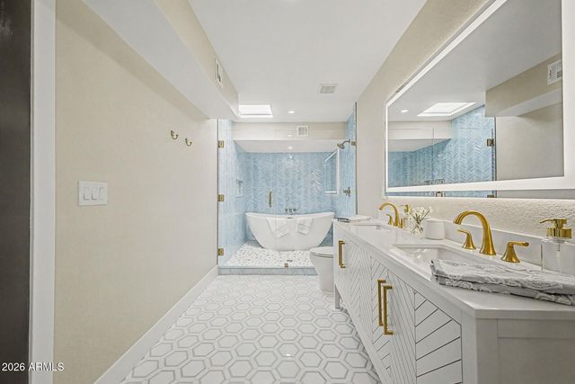 5633 E WETHERSFIELD Road, Scottsdale, AZ 85254