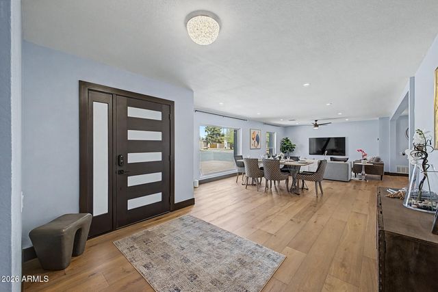 5633 E WETHERSFIELD Road, Scottsdale, AZ 85254