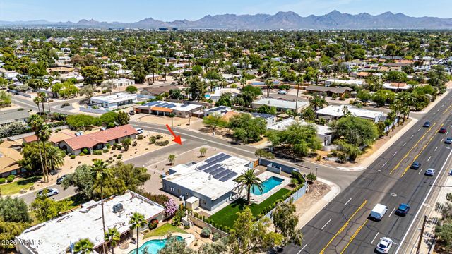 5633 E WETHERSFIELD Road, Scottsdale, AZ 85254