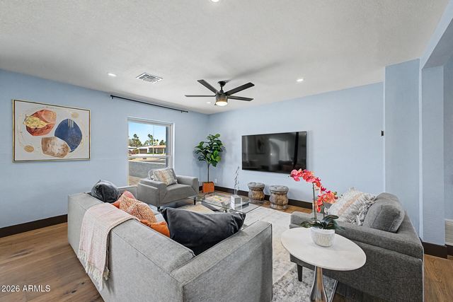 5633 E WETHERSFIELD Road, Scottsdale, AZ 85254