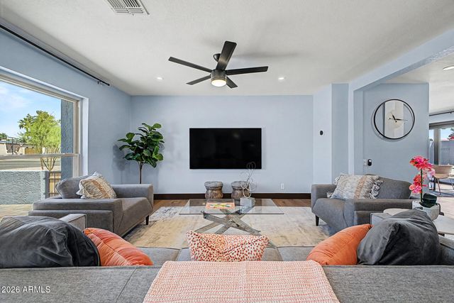 5633 E WETHERSFIELD Road, Scottsdale, AZ 85254