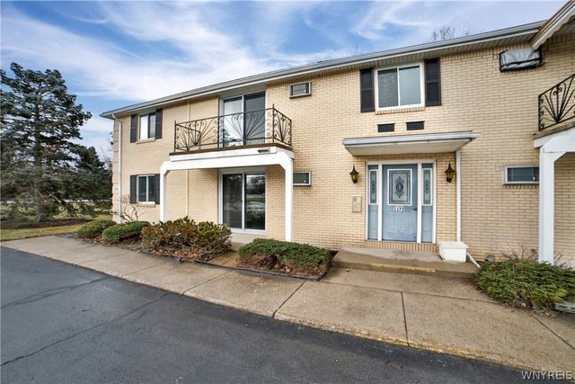 1178 Indian Church Road 31, West Seneca, NY 14224