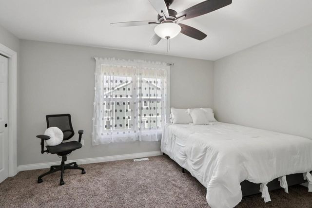 2820 Bluebird Drive, Portage, WI 53901