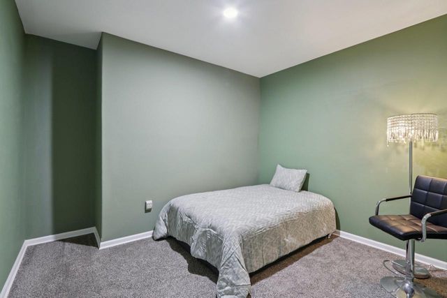 2820 Bluebird Drive, Portage, WI 53901