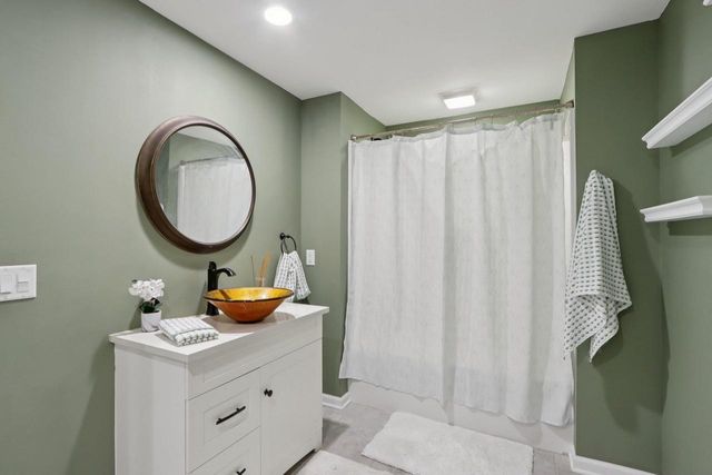 2820 Bluebird Drive, Portage, WI 53901