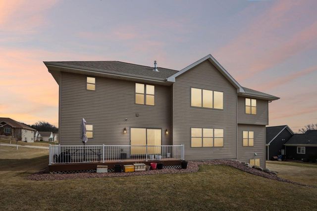 2820 Bluebird Drive, Portage, WI 53901