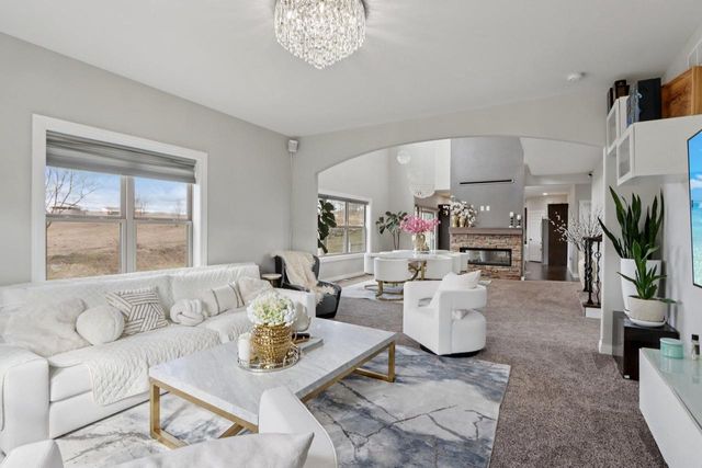 2820 Bluebird Drive, Portage, WI 53901