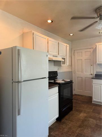 421 Kilby AVE, Suffolk, VA 23434