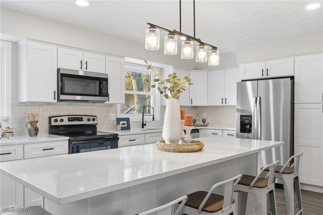 431 Trudy Ave, Munroe Falls, OH 44262