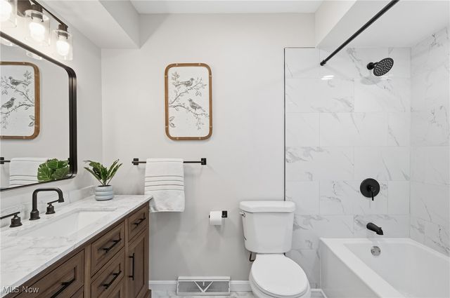 431 Trudy Ave, Munroe Falls, OH 44262