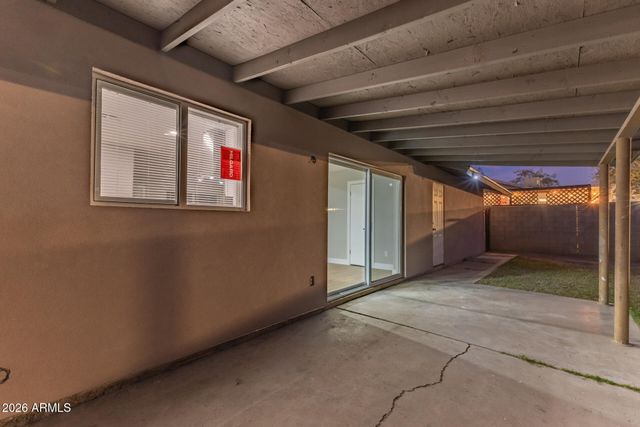 8733 W TURNEY Avenue, Phoenix, AZ 85037