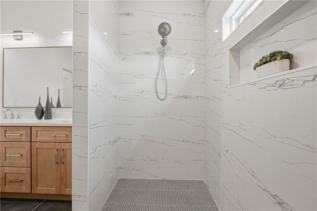 1180 Warfield NW Street, Atlanta, GA 30318