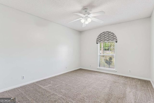 195 Windsor Circle, Woodbine, GA 31569