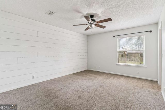 195 Windsor Circle, Woodbine, GA 31569