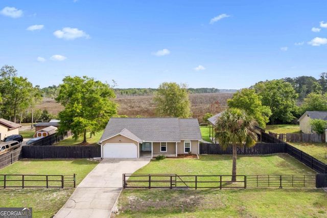 195 Windsor Circle, Woodbine, GA 31569