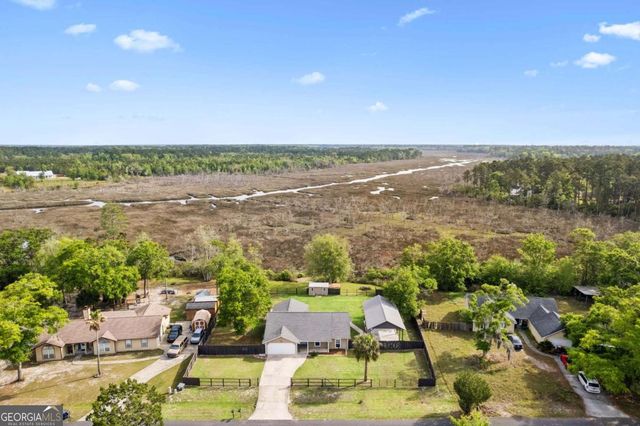 195 Windsor Circle, Woodbine, GA 31569