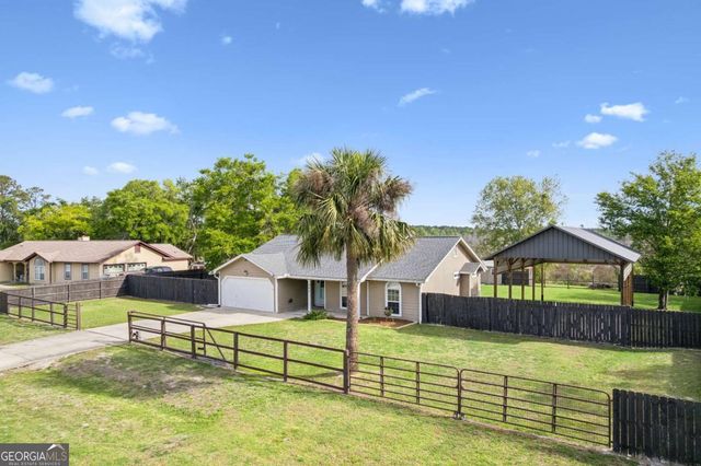 195 Windsor Circle, Woodbine, GA 31569