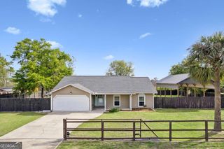 195 Windsor Circle, Woodbine, GA 31569