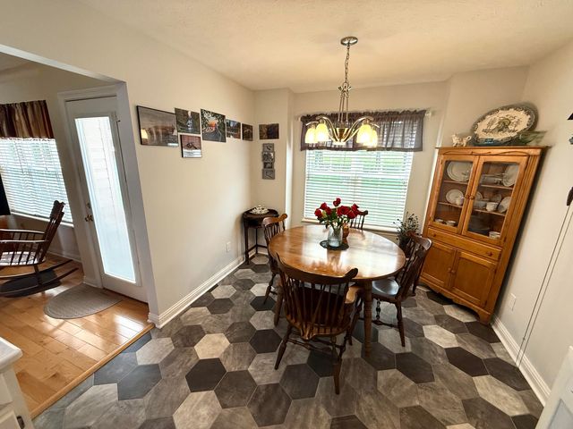 387 Colony Drive, Versailles, KY 40383
