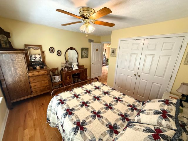 387 Colony Drive, Versailles, KY 40383