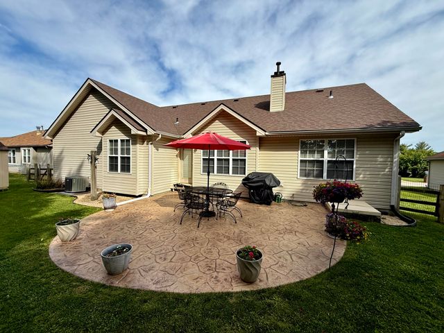 387 Colony Drive, Versailles, KY 40383