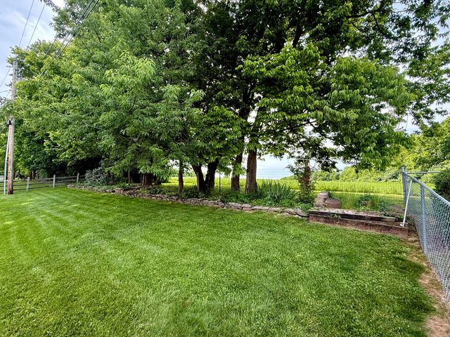 387 Colony Drive, Versailles, KY 40383