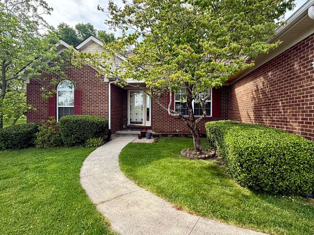 387 Colony Drive, Versailles, KY 40383