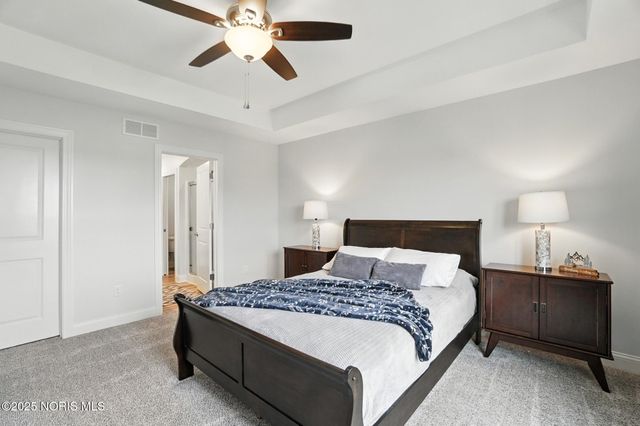 1355 Roberts Circle, Waterville, OH 43566