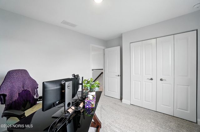 1355 Roberts Circle, Waterville, OH 43566