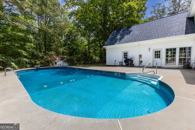 115 Saint Andrews Walk, Sharpsburg, GA 30277