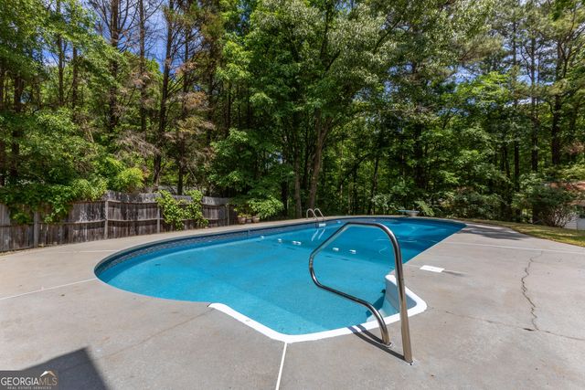 115 Saint Andrews Walk, Sharpsburg, GA 30277