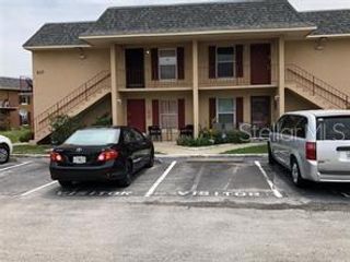 915 W OAK RIDGE ROAD B, Orlando, FL 32809