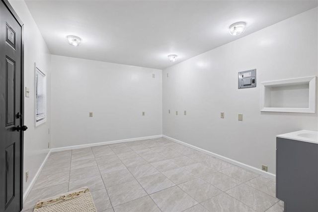 1713 Moss Street, Lake Charles, LA 70601