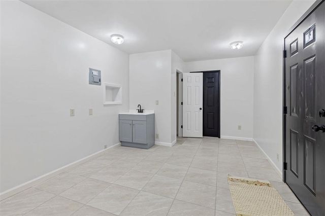 1713 Moss Street, Lake Charles, LA 70601