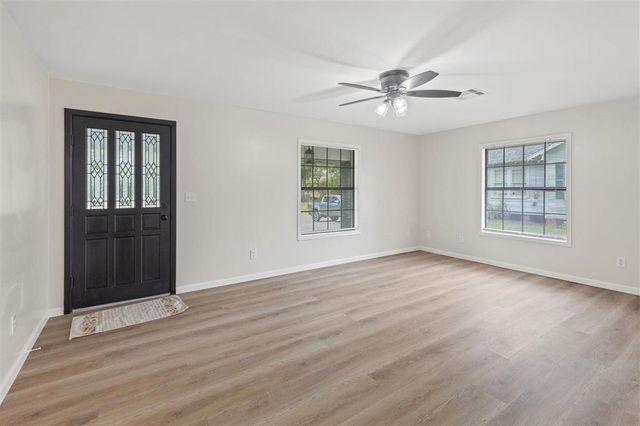 1713 Moss Street, Lake Charles, LA 70601