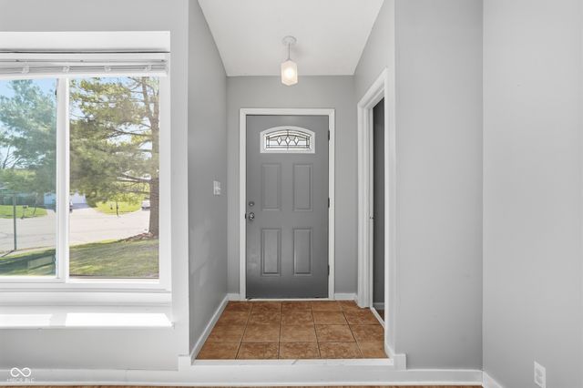 652 Southridge Court, Westfield, IN 46074