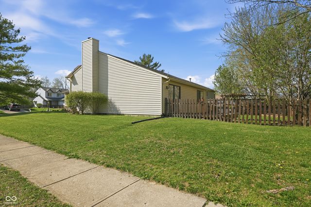 652 Southridge Court, Westfield, IN 46074