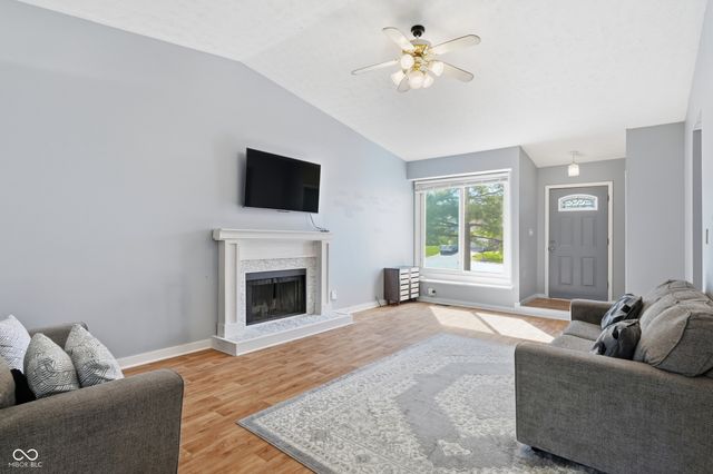 652 Southridge Court, Westfield, IN 46074